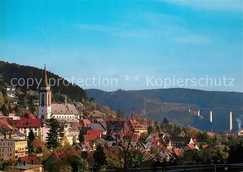 AK / Ansichtskarte Titisee Neustadt Panorama mit Kirche Titisee Neustadt