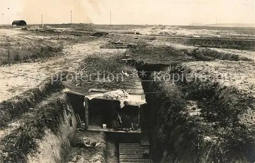 AK / Ansichtskarte Militaria_Deutschland_WK1 Schuetzengraben  Unterstaende super Foto 