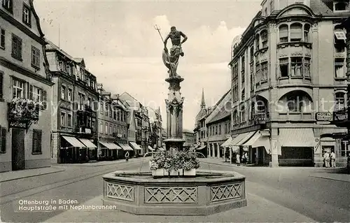 AK / Ansichtskarte Offenburg Hauptstrasse Neptunbrunnen Offenburg