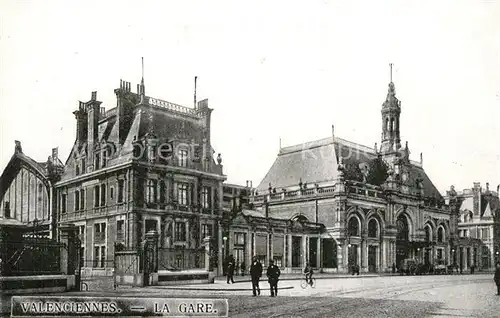 AK / Ansichtskarte Valenciennes La Gare Bahnhof Valenciennes