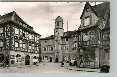 AK / Ansichtskarte Alzey Rathaus Deutsches Haus Fachwerkhaus Voelkerbrunnen Alzey