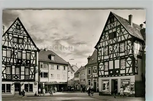 AK / Ansichtskarte Alzey Rossmarkt Fachwerkhaeuser Altstadt Alzey