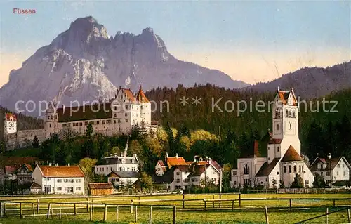 AK / Ansichtskarte Fuessen_Allgaeu mit Kirche Schloss und Saeuling Fuessen Allgaeu