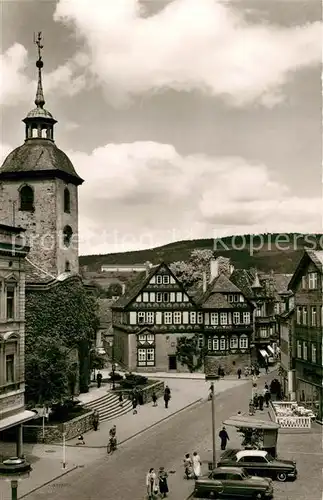 AK / Ansichtskarte Hoexter_Weser Markt mit Weserberglandklinik Hoexter Weser