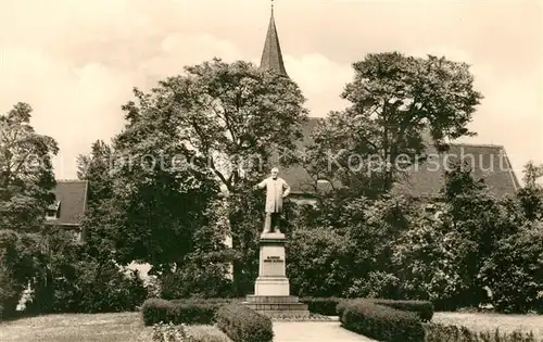 AK / Ansichtskarte Delitzsch Schulze Delitzsch Denkmal Delitzsch