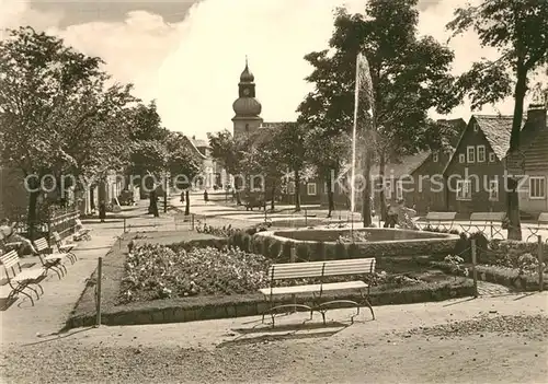 AK / Ansichtskarte Frauenwald_Thueringen Platz des Friedens Brunnen Frauenwald Thueringen