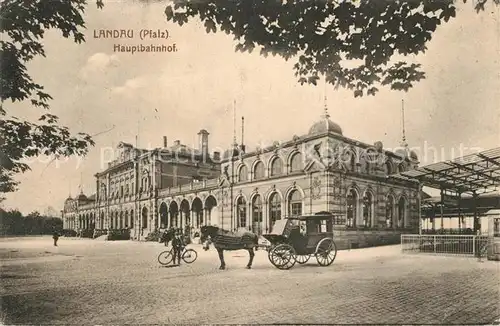 AK / Ansichtskarte Landau_Pfalz Hauptbahnhof Pferdedroschke Landau Pfalz