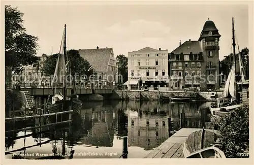 Warnemuende_Ostseebad Bahnhofsbruecke und Vogtei Warnemuende_Ostseebad