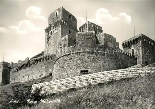 AK / Ansichtskarte Assisi_Umbria Rocca Medioevale Assisi Umbria