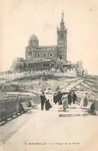 AK / Ansichtskarte Marseille_Bouches du Rhone La Vierge de la Garde Marseille