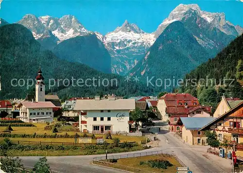 AK / Ansichtskarte Lofer Ortsansicht Luftkurort mit Kirche Loferer Steinberge Lofer