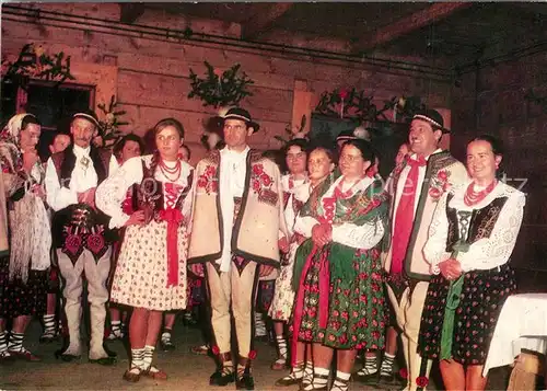 AK / Ansichtskarte Zakopane Miedzynarodowy Festiwal Folkloru Ziem Gorskich Srebrne wesele goralskie Folklore Festival Zakopane