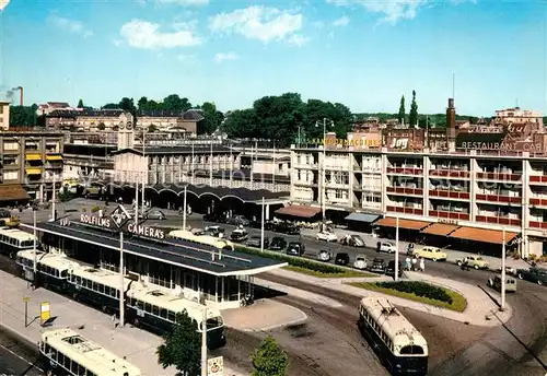 Arnheim Stationsplein Bahnhofsplatz Bushaltestelle Arnheim