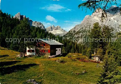 Sesto_Sexten_Suedtirol Rifugio Croda Rossa Rotwandwiesenhuette Sextener Dolomiten Sesto_Sexten_Suedtirol