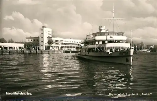 AK / Ansichtskarte Motorschiffe M.S. Austria Friedrichshafen Bodensee Hafenbahnhof  