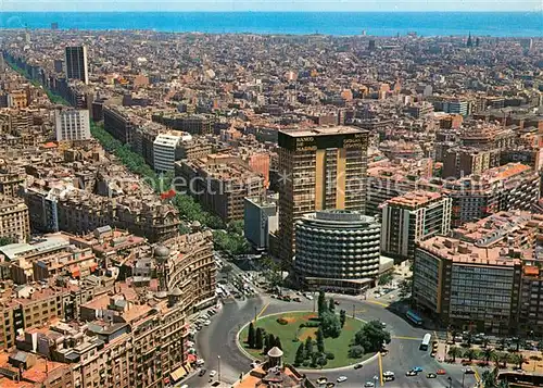 AK / Ansichtskarte Barcelona_Cataluna Plaza Calvo Soteto y vista parcial Barcelona Cataluna