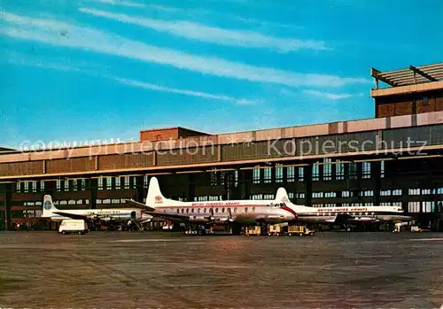 AK / Ansichtskarte Tempelhof_Berlin Zentralflughafen Passagierflugzeuge Tempelhof Berlin