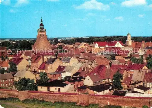 AK / Ansichtskarte Wittstock Stadtbild mit Kirchen Stadtmauer Wittstock