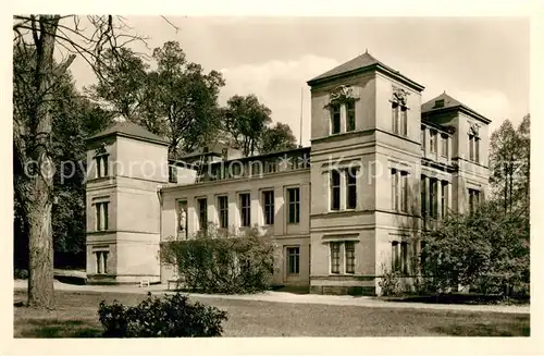 AK / Ansichtskarte Berlin Tegel Schloss Tegel Wohnort von W.v. Humboldt umgebaut von K. F. Schinkel Berlin Tegel