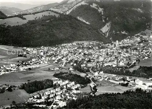 AK / Ansichtskarte Moutier Fliegeraufnahme Moutier