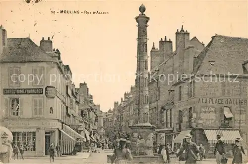 Moulins_Allier Rue d`Allier Moulins Allier