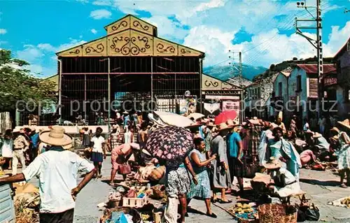 AK / Ansichtskarte Martinique Marche de Saint Pierre Martinique