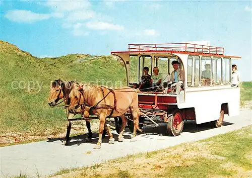 AK / Ansichtskarte Juist_Nordseebad Pferde Bus Duenen Juist_Nordseebad