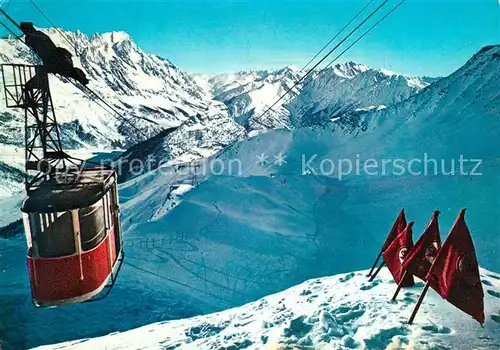 AK / Ansichtskarte Courmayeur Seilbahn Winter Courmayeur