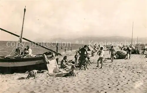 AK / Ansichtskarte Canet_Plage La Plage au fond les Alberes Pyrenees Canet_Plage