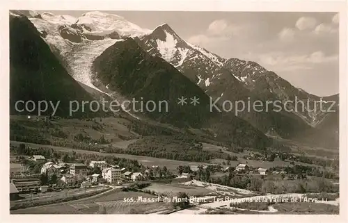 AK / Ansichtskarte Chamonix Panorama Vallee de l Arve Les Bossons Massif du Mont Blanc Alpes Francaises Chamonix