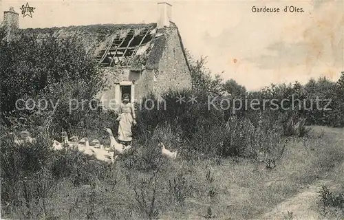 AK / Ansichtskarte Belgien Gardeuse d Oles Belgien