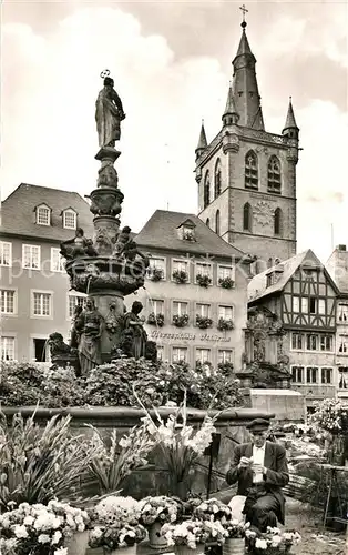 AK / Ansichtskarte Trier Petrus Marktbrunne und St. Gangolph Blumenmarkt Trier