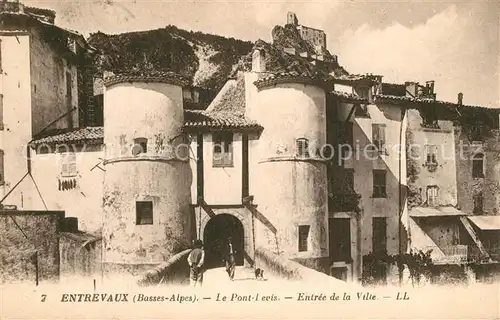 AK / Ansichtskarte Entrevaux Le Pont Levis Entree de la Ville Entrevaux