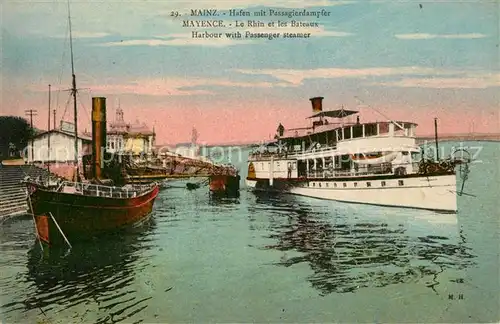 AK / Ansichtskarte Mainz_Rhein Hafen mit Passagierdampfer Mainz Rhein