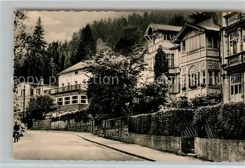 AK / Ansichtskarte Friedrichroda Waldstrasse Friedrichroda