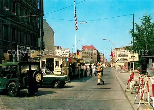 AK / Ansichtskarte Berlin Checkpoint Charlie Sektorengrenze Berlin