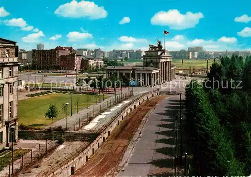 AK / Ansichtskarte Berlin Brandenburger Tor nach August 1961 Berlin