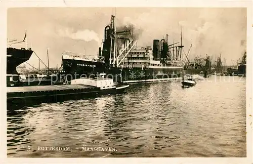 AK / Ansichtskarte Rotterdam Maashaven Hafen Hochseedampfer Frachtkahn Rotterdam