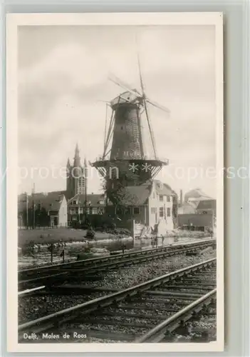 AK / Ansichtskarte Delft Molen de Roos Windmuehle Kanal Eisenbahn Delft