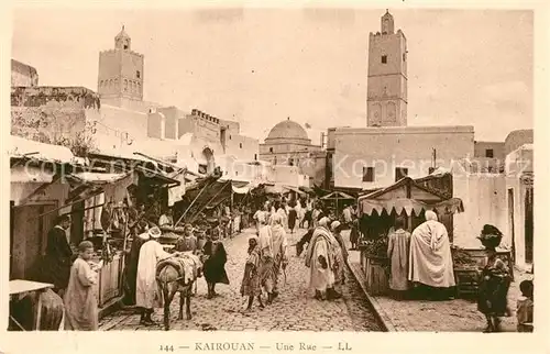 AK / Ansichtskarte Kairouan_Qairawan Une Rue Kairouan Qairawan