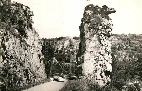 AK / Ansichtskarte Vallee_du_Lot Rocher du Duc Paysage 