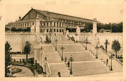 AK / Ansichtskarte Marseille_Bouches du Rhone Escaliers de la Gare Marseille