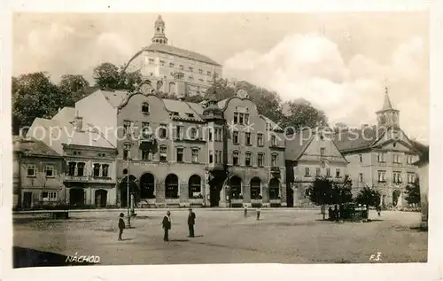 AK / Ansichtskarte Nachod_Tschechien Platz Blick zum Schloss Nachod Tschechien