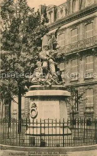 AK / Ansichtskarte Charleville Rond Point au bas des Allees Monument commemoratif Charleville