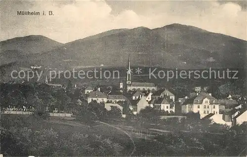 AK / Ansichtskarte Muellheim_Baden Gesamtansicht mit Blick auf Hochblauen Schwarzwald Muellheim_Baden