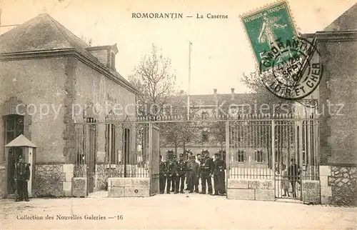 AK / Ansichtskarte Romorantin Lanthenay La Caserne Romorantin Lanthenay