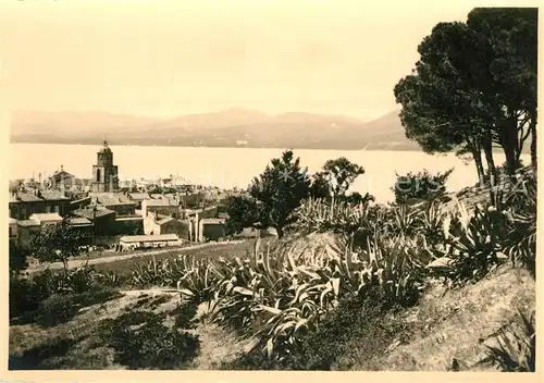 AK / Ansichtskarte Saint_Tropez_Var Vue sur le Golfe Saint_Tropez_Var