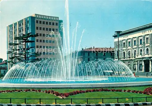 AK / Ansichtskarte Brescia Fontana Piazzale della Repubblica Brescia