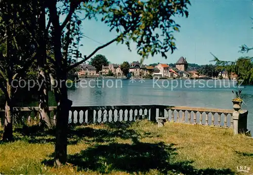 AK / Ansichtskarte Peyrat le Chateau au bord de son Lac Peyrat le Chateau