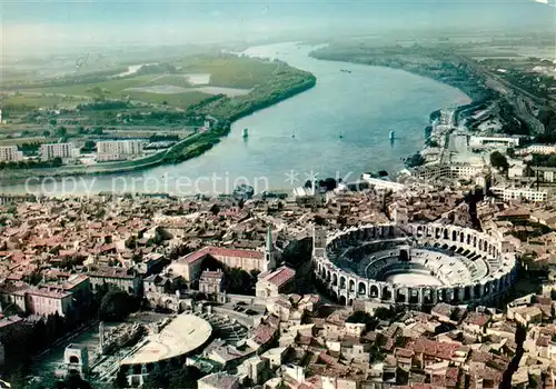 Arles_Bouches du Rhone Vue aerienne des Arenes Romaines Arles_Bouches du Rhone